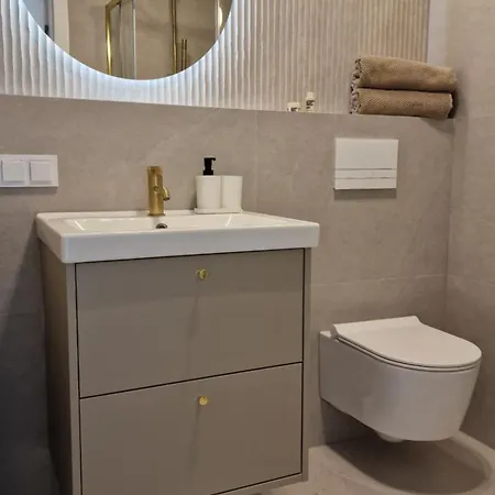 Porto Carlo Apartments, Fitness & 500m * Gdansk