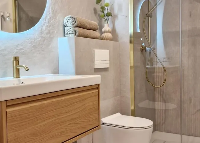 Apartment Porto Carlo Apartments, Fitness & 500m